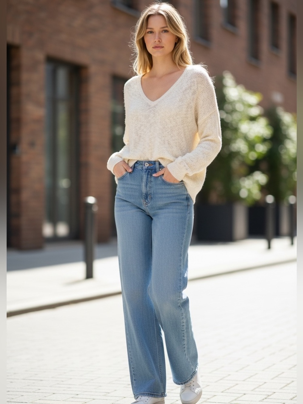 BDG M cream v neck long sleeve semi sheer pull over‎ textured sweater